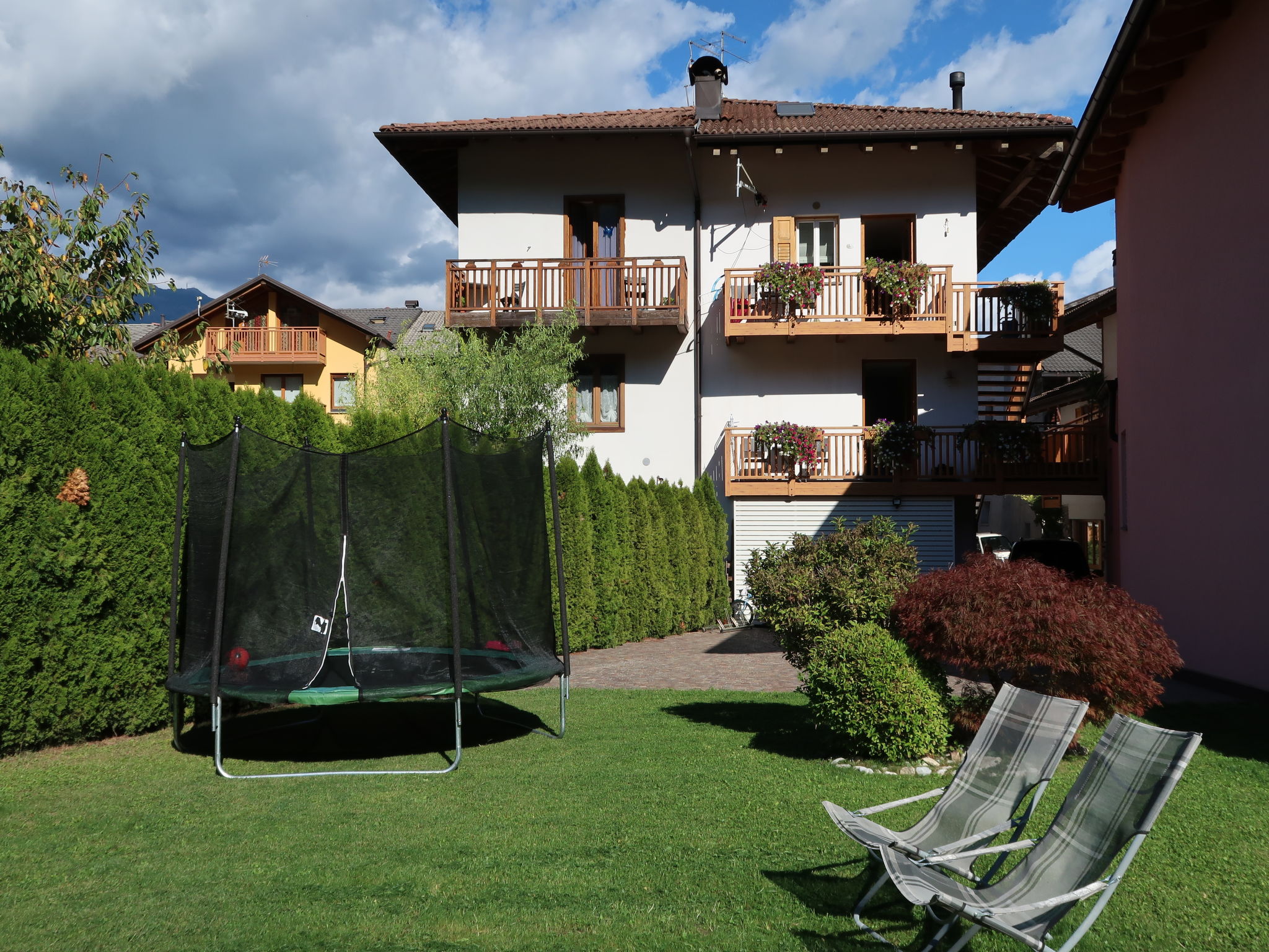 Photo 1 - Appartement de 2 chambres à Caldonazzo avec jardin et vues sur la montagne