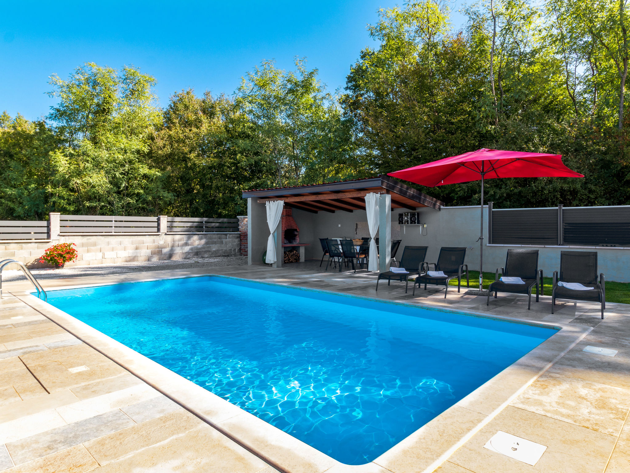 Photo 18 - Maison de 2 chambres à Višnjan avec piscine privée et vues à la mer