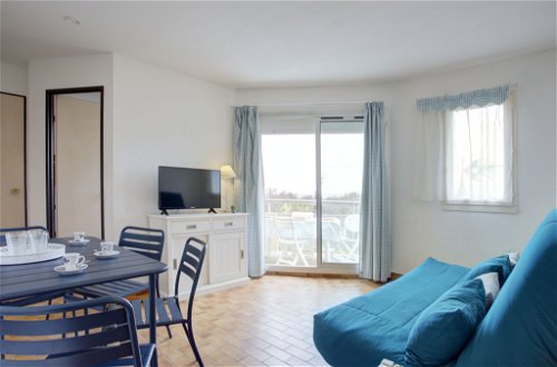 Foto 3 - Apartamento de 1 quarto em Saint-Cyprien com piscina e vistas do mar