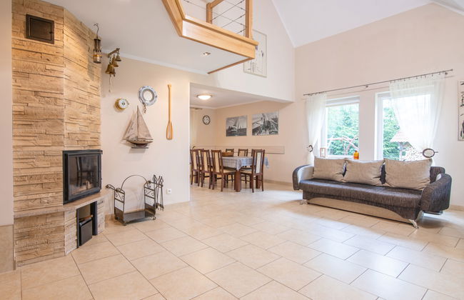 Casa de 3 quartos em Węgorzewo com terraço - Foto 1