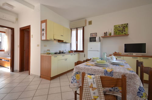 Photo 8 - 2 bedroom House in Lignano Sabbiadoro with terrace and sea view