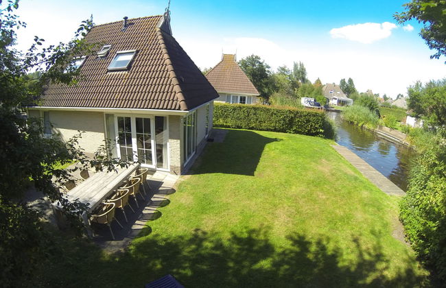 Casa de 4 quartos em Earnewâld com terraço - Foto 1