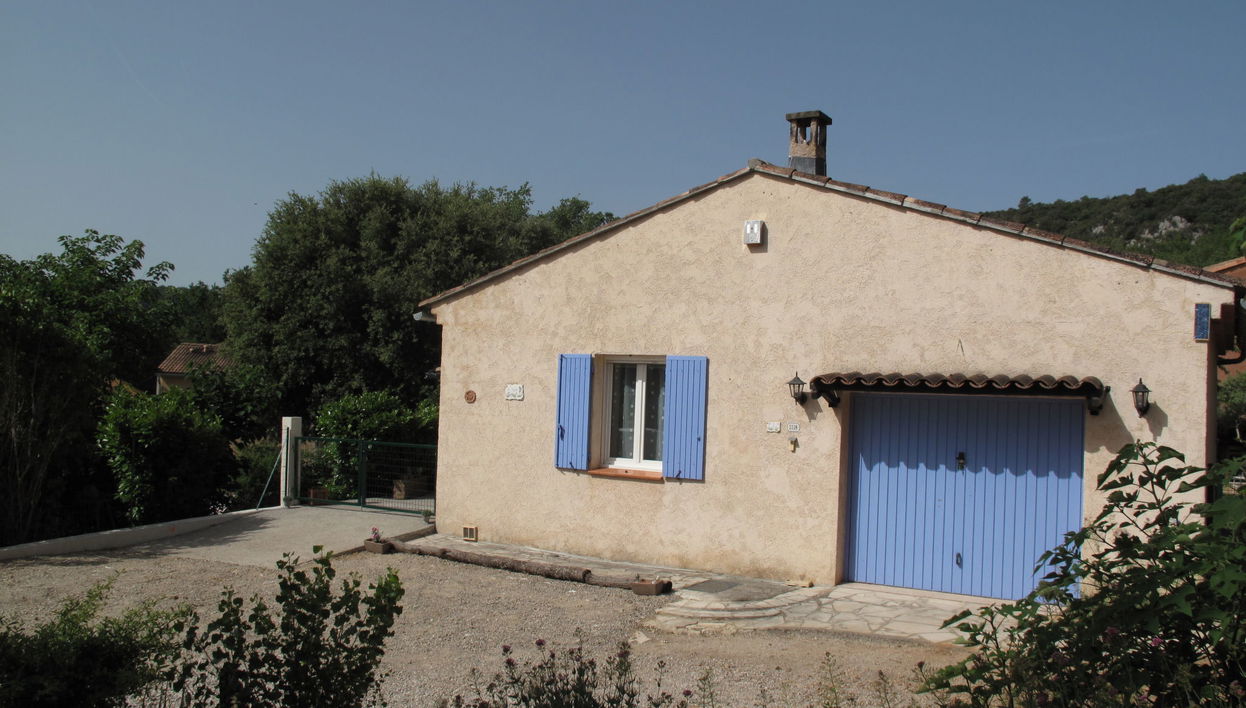 Haus mit 2 Schlafzimmern in Quinson mit schwimmbad und garten - Foto 1