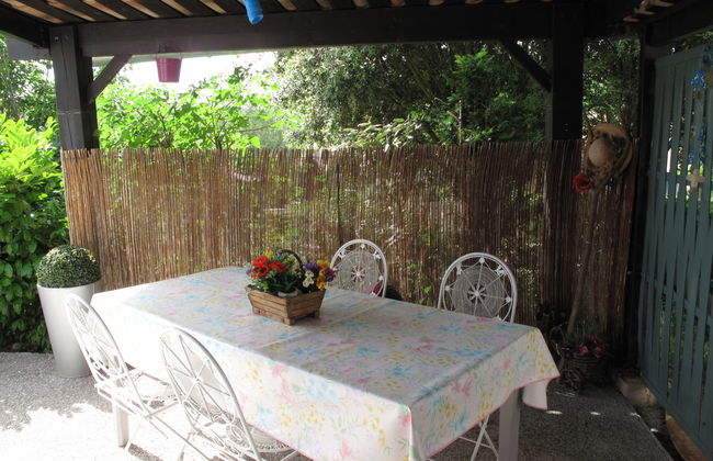 Casa de 2 quartos em Quinson com piscina e jardim - Foto 5