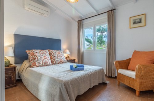 Foto 4 - Casa con 5 camere da letto a Castelló d'Empúries con piscina privata e vista mare