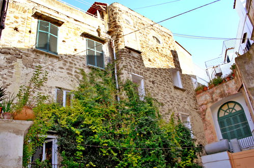 Foto 30 - Apartamento de 1 habitación en Ischia con terraza