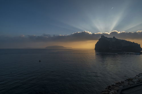 Foto 26 - Appartamento con 1 camera da letto a Ischia con terrazza