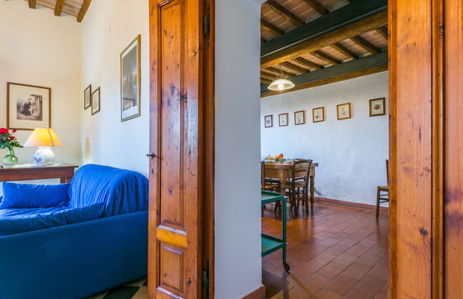 Apartamento de 4 quartos em Poggibonsi com piscina e jardim - Foto 9