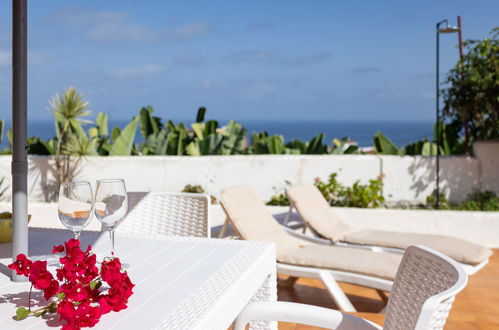 Photo 2 - Maison de 3 chambres à Puerto de la Cruz avec terrasse et vues à la mer