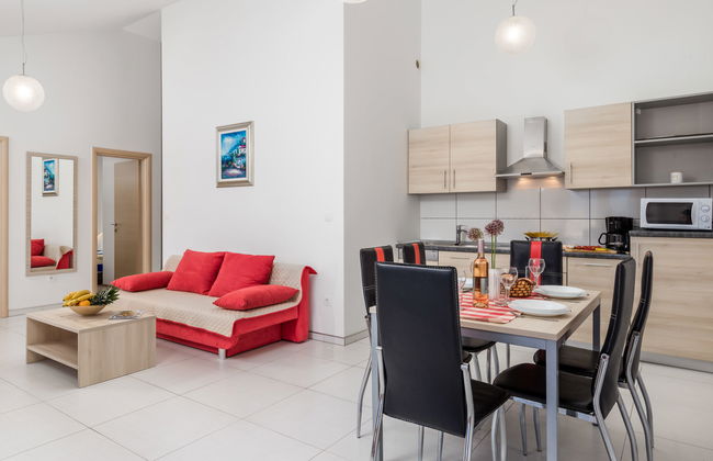 Apartamento de 3 quartos em Dobrinj com piscina e terraço - Foto 7