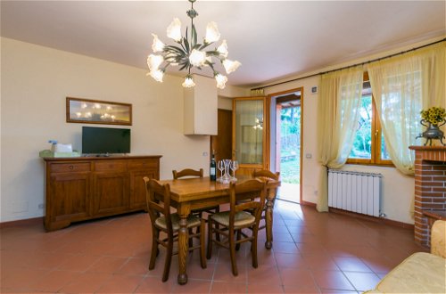 Photo 9 - 2 bedroom Apartment in Bucine with swimming pool and garden