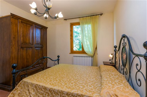 Foto 13 - Appartamento con 2 camere da letto a Bucine con piscina e giardino