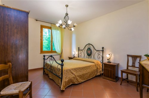 Foto 12 - Appartamento con 2 camere da letto a Bucine con piscina e giardino