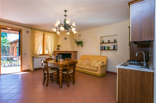 Photo 6 - 2 bedroom Apartment in Bucine with swimming pool and garden