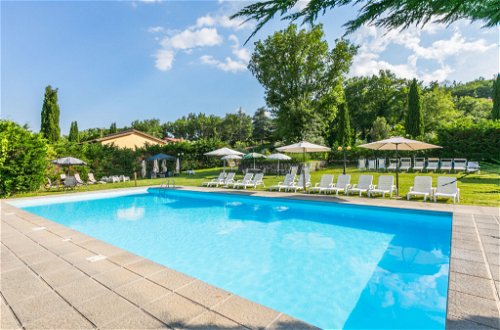 Foto 24 - Apartamento de 2 habitaciones en Bucine con piscina y jardín