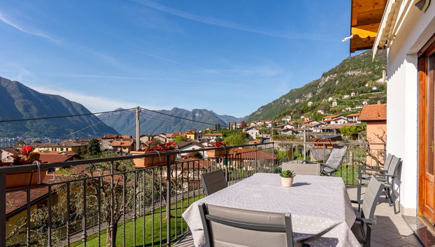 3 bedroom Apartment in Tremezzina with swimming pool and garden - Photo 4