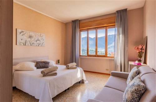 Foto 15 - Apartment mit 2 Schlafzimmern in Tremezzina mit schwimmbad und blick auf die berge