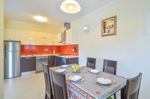 Foto 4 - Appartamento con 2 camere da letto a Matulji con giardino