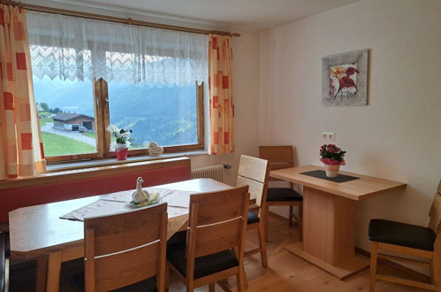 Foto 37 - Apartment mit 4 Schlafzimmern in Gerlosberg mit blick auf die berge