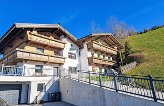 Foto 1 - Appartamento con 4 camere da letto a Gerlosberg con giardino