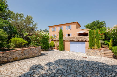 Photo 24 - 4 bedroom House in Sainte-Maxime with private pool and garden