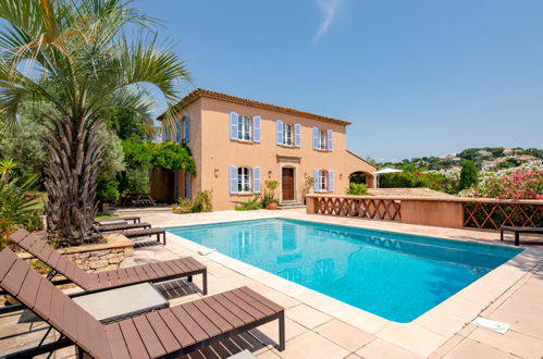 Foto 1 - Casa de 4 habitaciones en Sainte-Maxime con piscina privada y vistas al mar