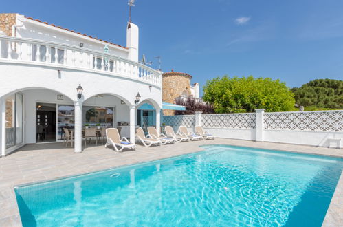 Foto 50 - Casa de 5 habitaciones en Castelló d'Empúries con piscina privada y vistas al mar