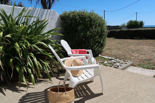 Foto 1 - Casa con 2 camere da letto a Plozévet con terrazza e vista mare