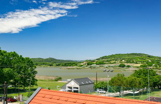 Foto 3 - Casa de 6 habitaciones en Tihany con jardín y vistas a la montaña