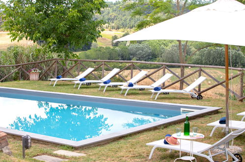 Foto 3 - Casa con 5 camere da letto a Peccioli con piscina privata e giardino