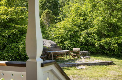 Photo 8 - Maison de 3 chambres à Strömsnäsbruk avec jardin et terrasse