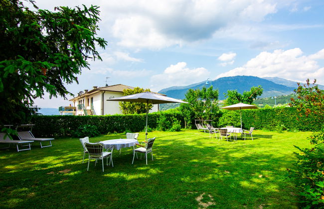 Casa de 2 quartos em Calceranica al Lago com jardim e terraço - Foto 28