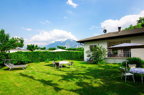 Photo 22 - Maison de 1 chambre à Calceranica al Lago avec jardin et terrasse