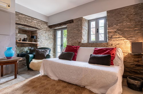 Foto 13 - Casa con 2 camere da letto a Nonza con terrazza e vista mare