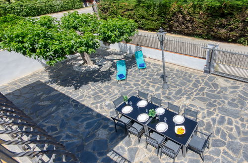 Foto 22 - Haus mit 5 Schlafzimmern in Castelló d'Empúries mit garten und terrasse