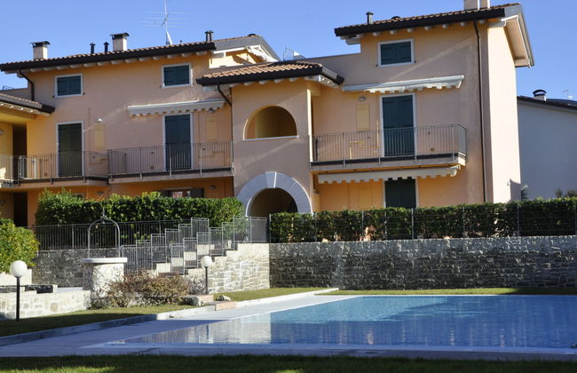 Apartamento de 3 quartos em Lazise com piscina e jardim - Foto 18