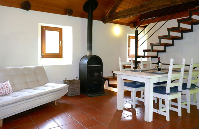 Casa de 4 quartos em Acquarossa com jardim e terraço - Foto 1