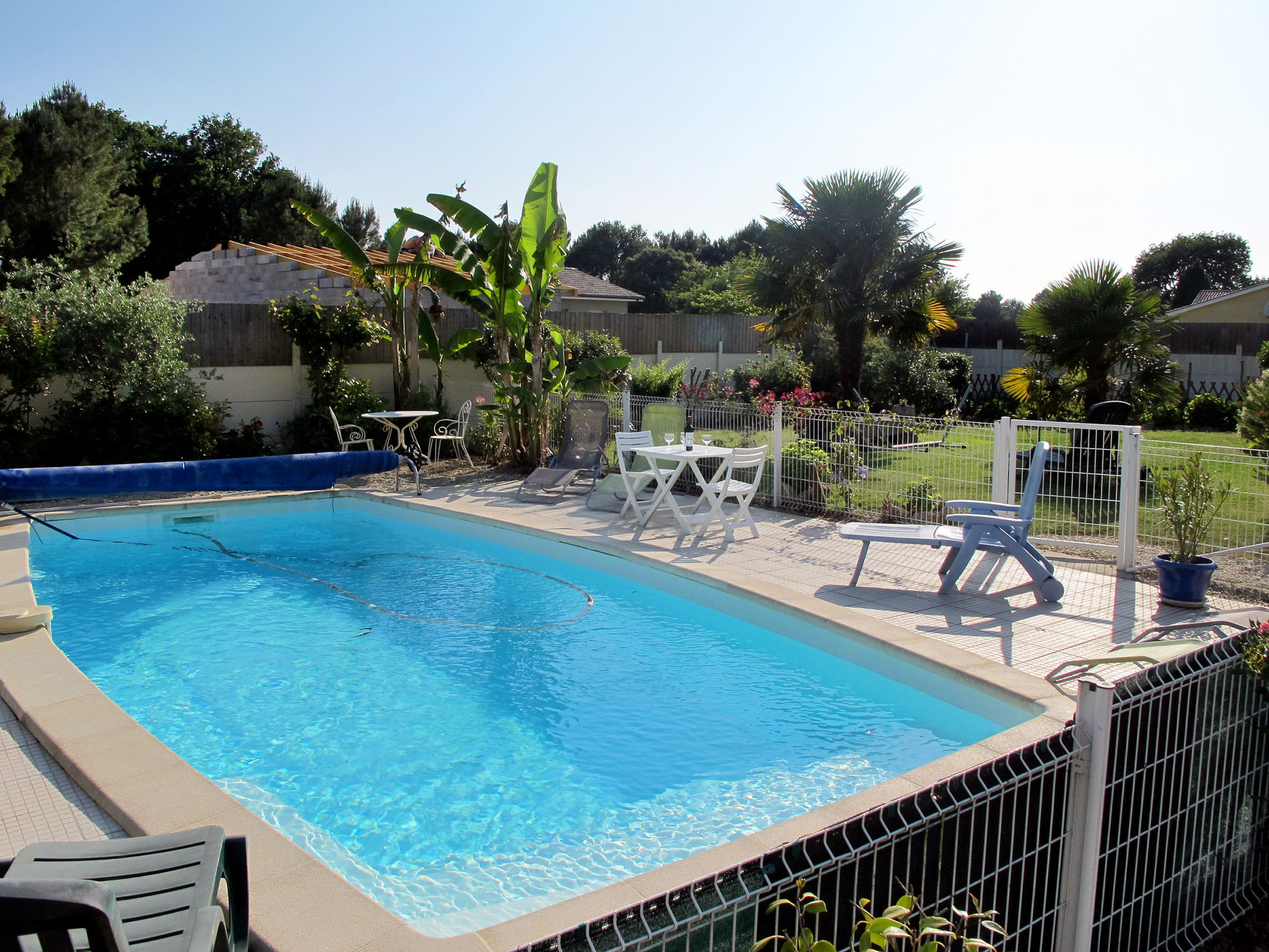 Foto 17 - Casa de 3 quartos em Cissac-Médoc com piscina e jardim