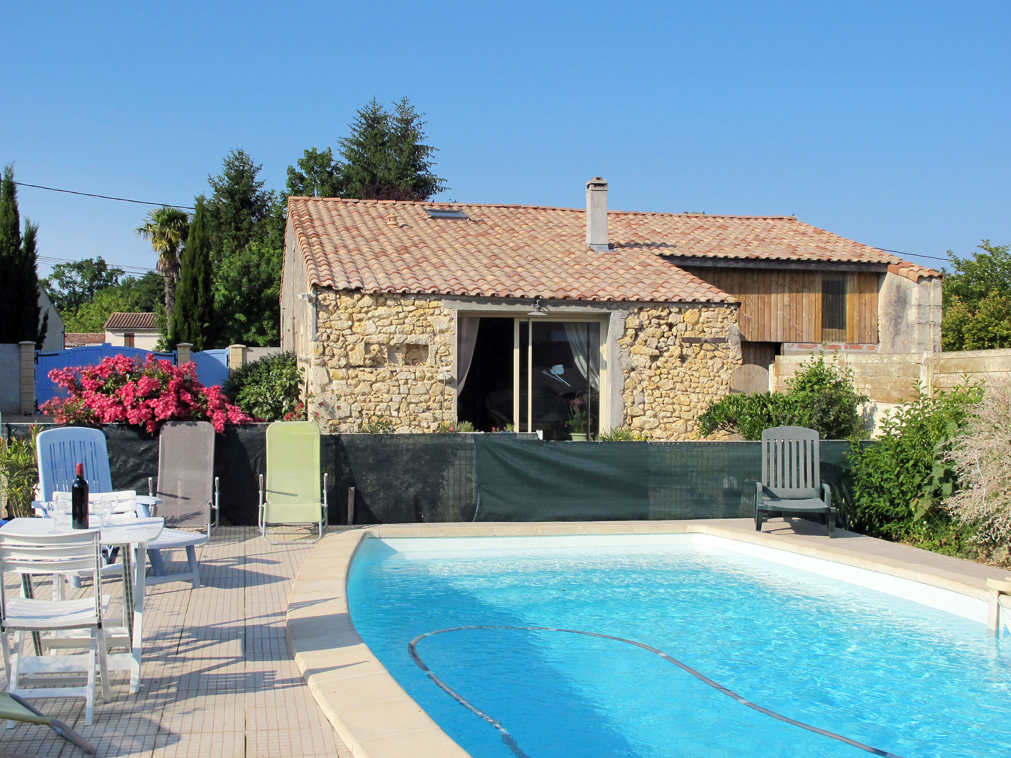 Foto 19 - Casa de 3 habitaciones en Cissac-Médoc con piscina y jardín