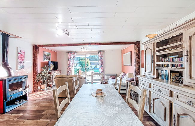 Casa de 4 quartos em Cissac-Médoc com piscina e jardim - Foto 6