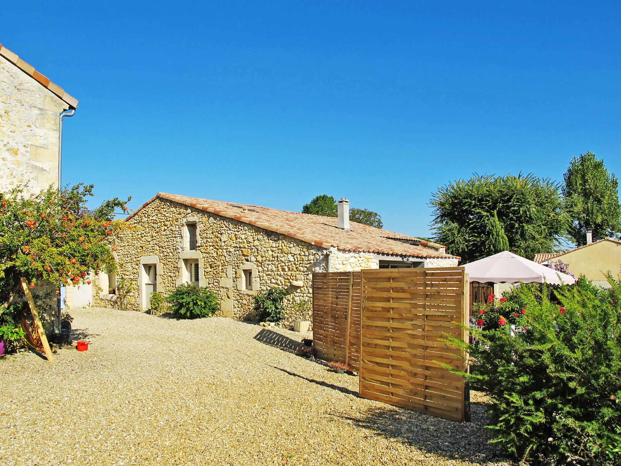 Photo 2 - Maison de 3 chambres à Cissac-Médoc avec piscine et jardin