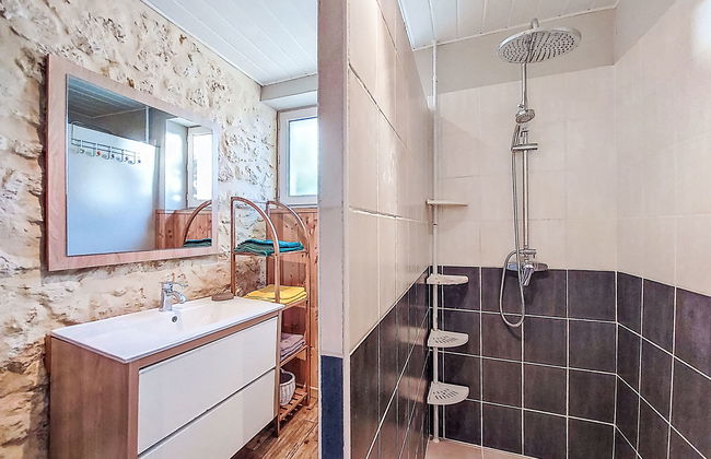 Casa de 4 quartos em Cissac-Médoc com piscina e jardim - Foto 20