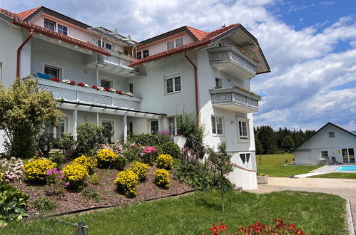 Foto 12 - Appartamento con 2 camere da letto a Feldkirchen in Kärnten con piscina e vista sulle montagne