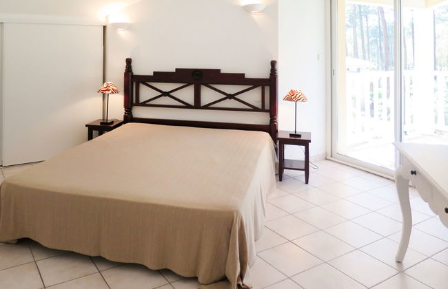 Casa de 5 quartos em Lacanau com piscina privada e terraço - Foto 8