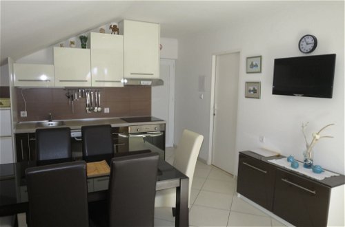Foto 7 - Apartamento de 2 habitaciones en Vrsi con terraza y vistas al mar