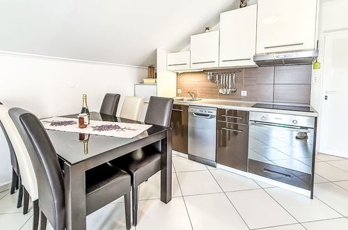 Foto 4 - Apartamento de 2 quartos em Vrsi com terraço