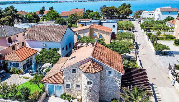 Foto 1 - Apartamento de 2 quartos em Vrsi com terraço