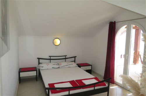 Foto 5 - Appartamento con 2 camere da letto a Vrsi con terrazza e vista mare