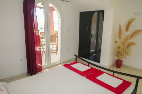 Foto 11 - Appartamento con 2 camere da letto a Vrsi con terrazza e vista mare
