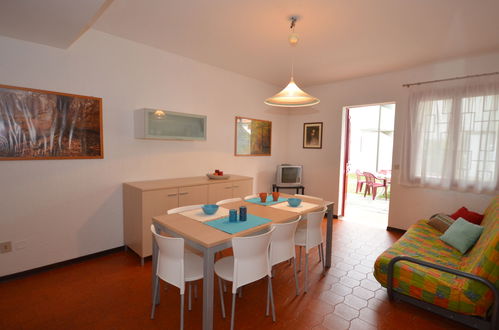 Photo 7 - 3 bedroom House in Lignano Sabbiadoro with swimming pool and garden